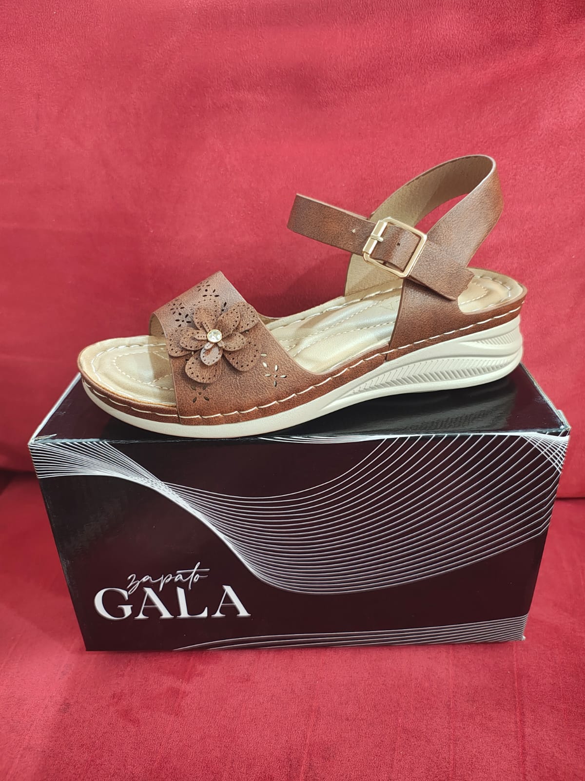 SANDALIAS DE DAMA - Luminis S.A