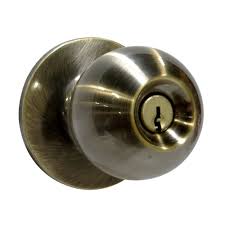 CHAPA BOLA LATON ANTIGUO CADENA