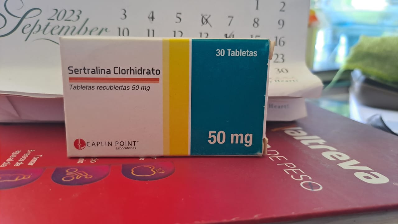 SERTRALINA CLORHIDRATO 50MG   *Caja con 30 Tabletas - FARMACIA NUEVO MILENIO