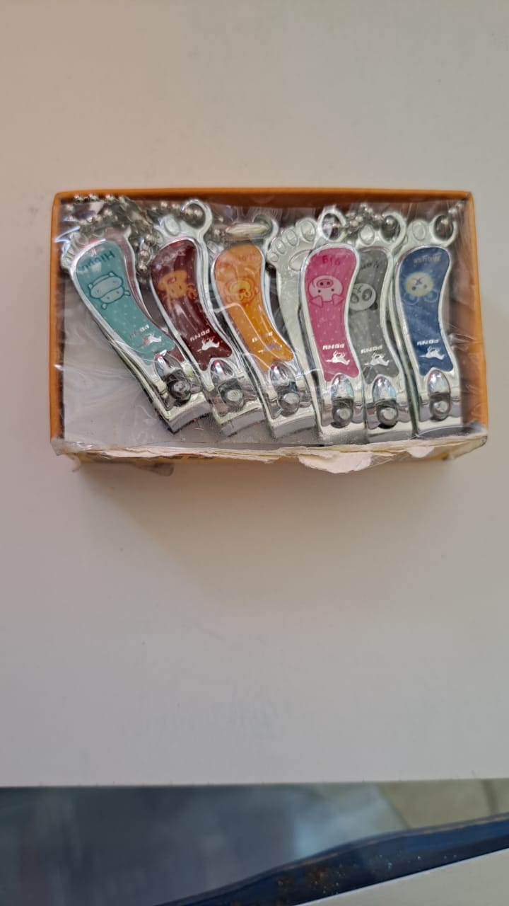 CORTA UÑAS PARA NIÑOS  - FARMACIA NUEVO MILENIO