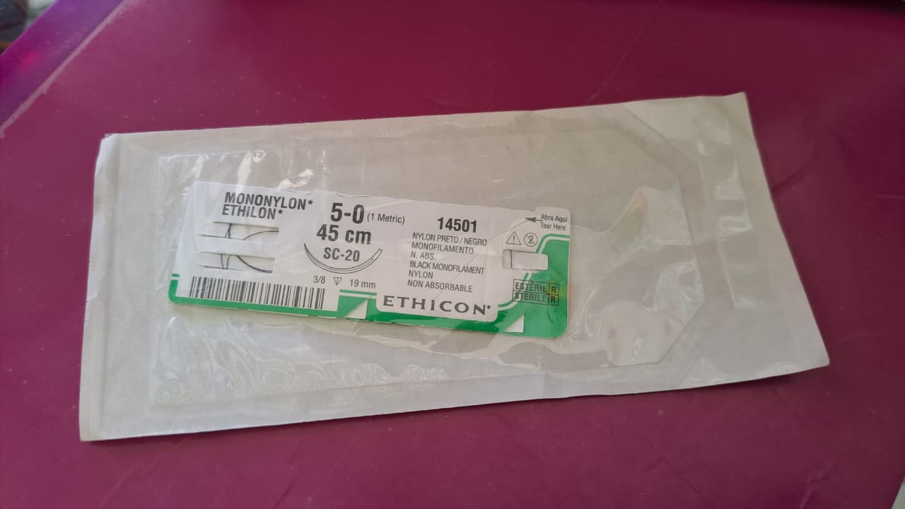 HILO PARA SUTURA MONOFILAMENTO DE NYLON NEGRO #5-0 - FARMACIA NUEVO MILENIO