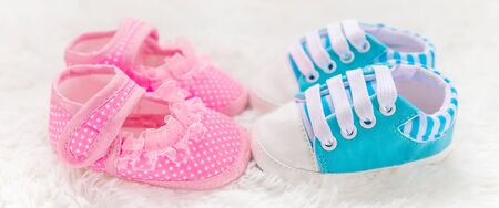 ZAPATITOS DE BEBÉ DISEÑO NIÑO Y NIÑA - Distribuidora Escolar Los Riscos