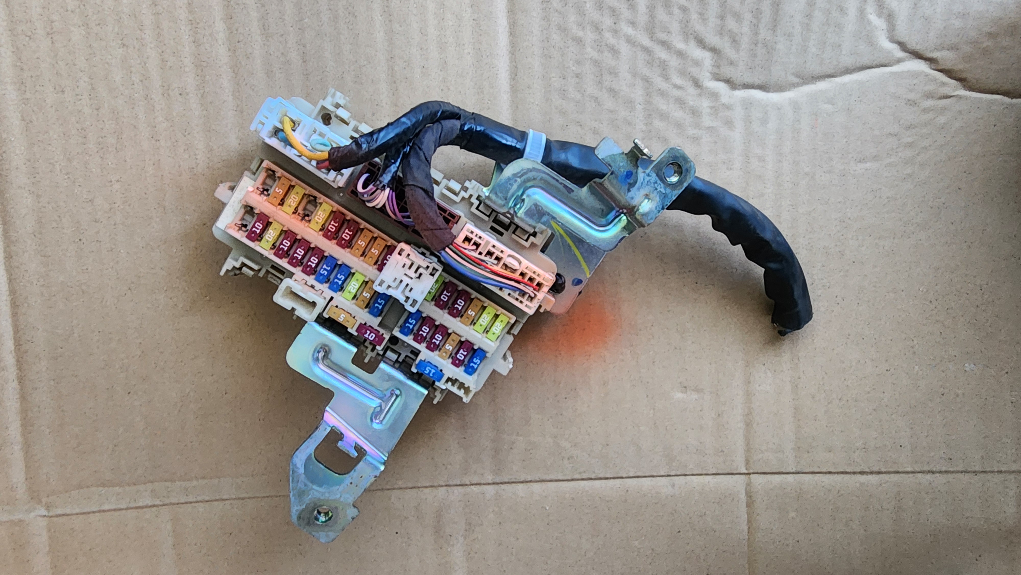 FUSILERA INTERNA NISSAN ROGUÉ 2014-2020 - IMPORTADORA MAYA 