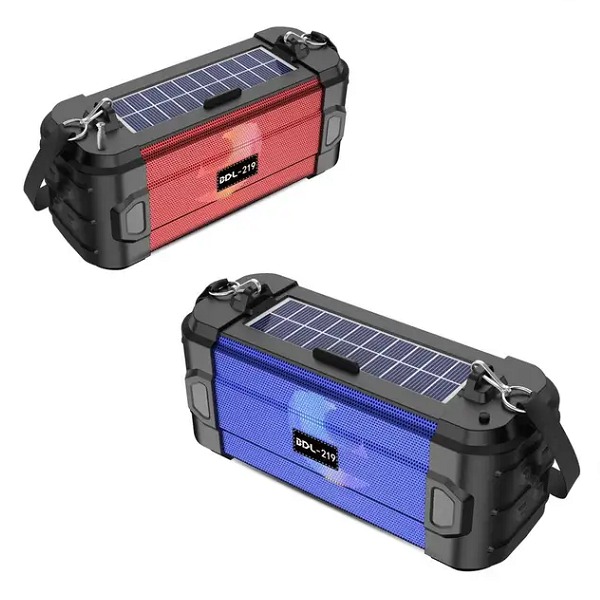 Radio con Linterna Y panel Solar BDL-219 - Corporación Hightechnology