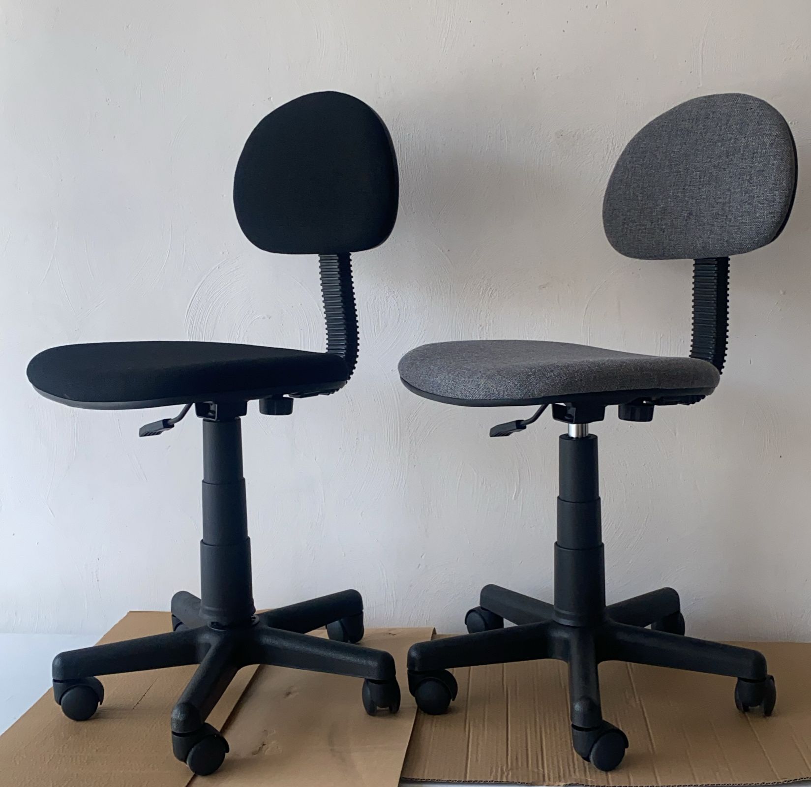 Silla secretarial Sky Chairs Color Negro 