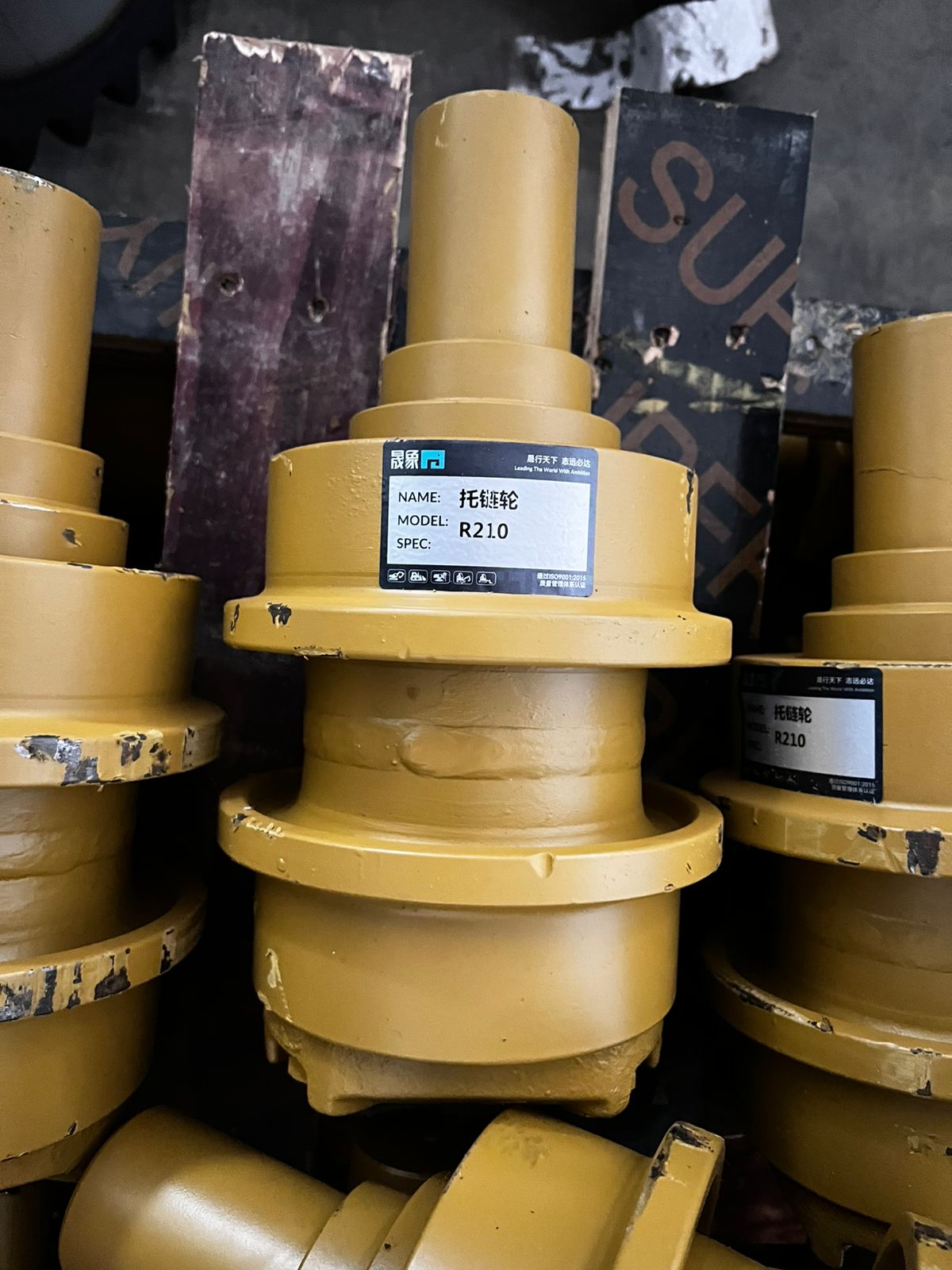 RODO SUPERIOR HYUNDAI 81EM-10031GG AMARILLO - Global Projection Group S.A.