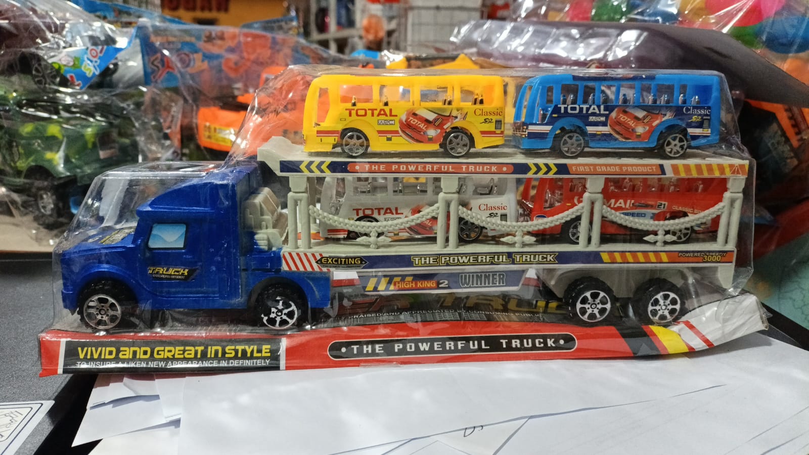 TARILER CON BUSES PEQUEÑO - VARIEDADES EL TRIUNFO