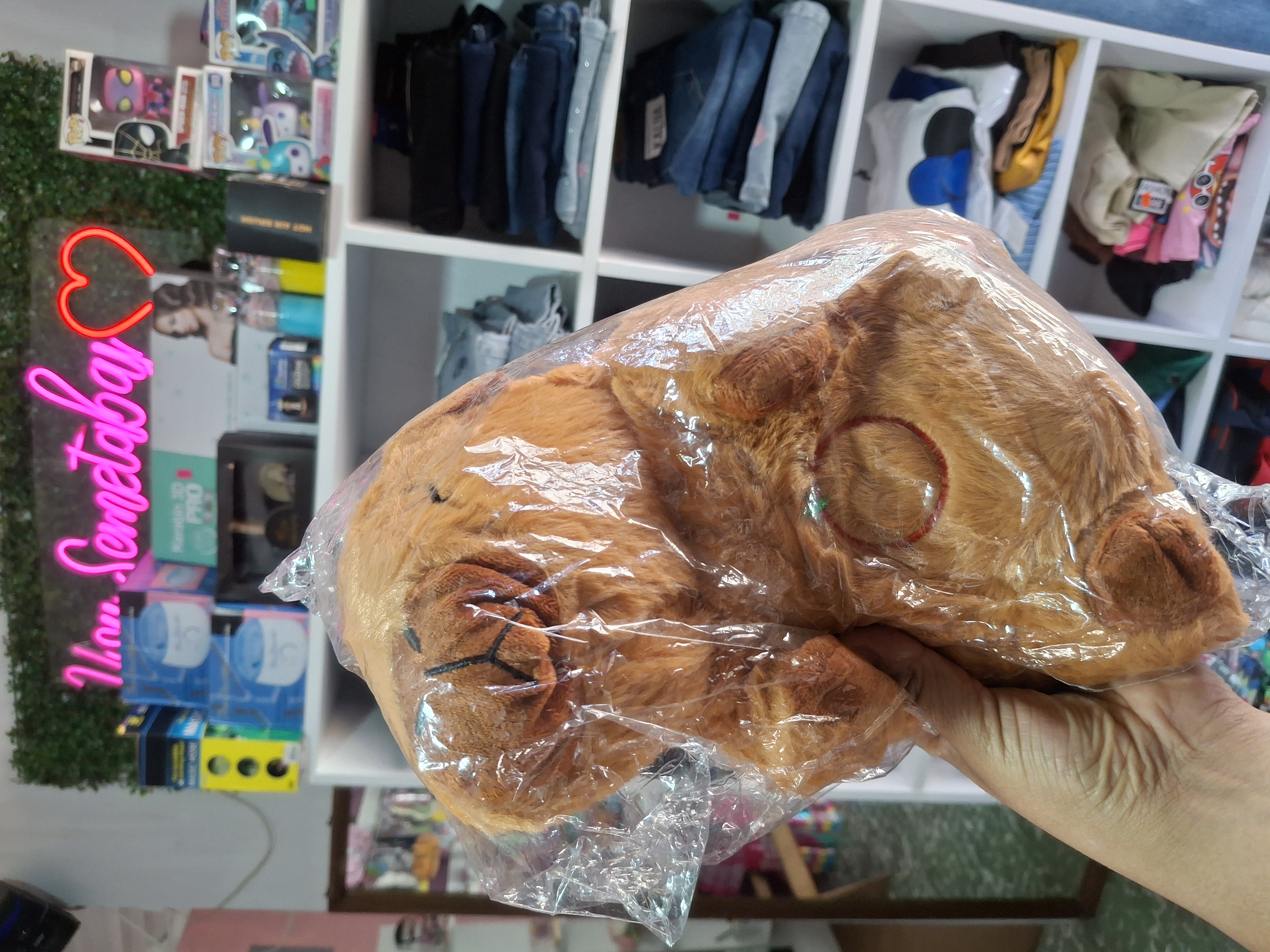 Peluches respiran capibara  - Semetabaj Visu