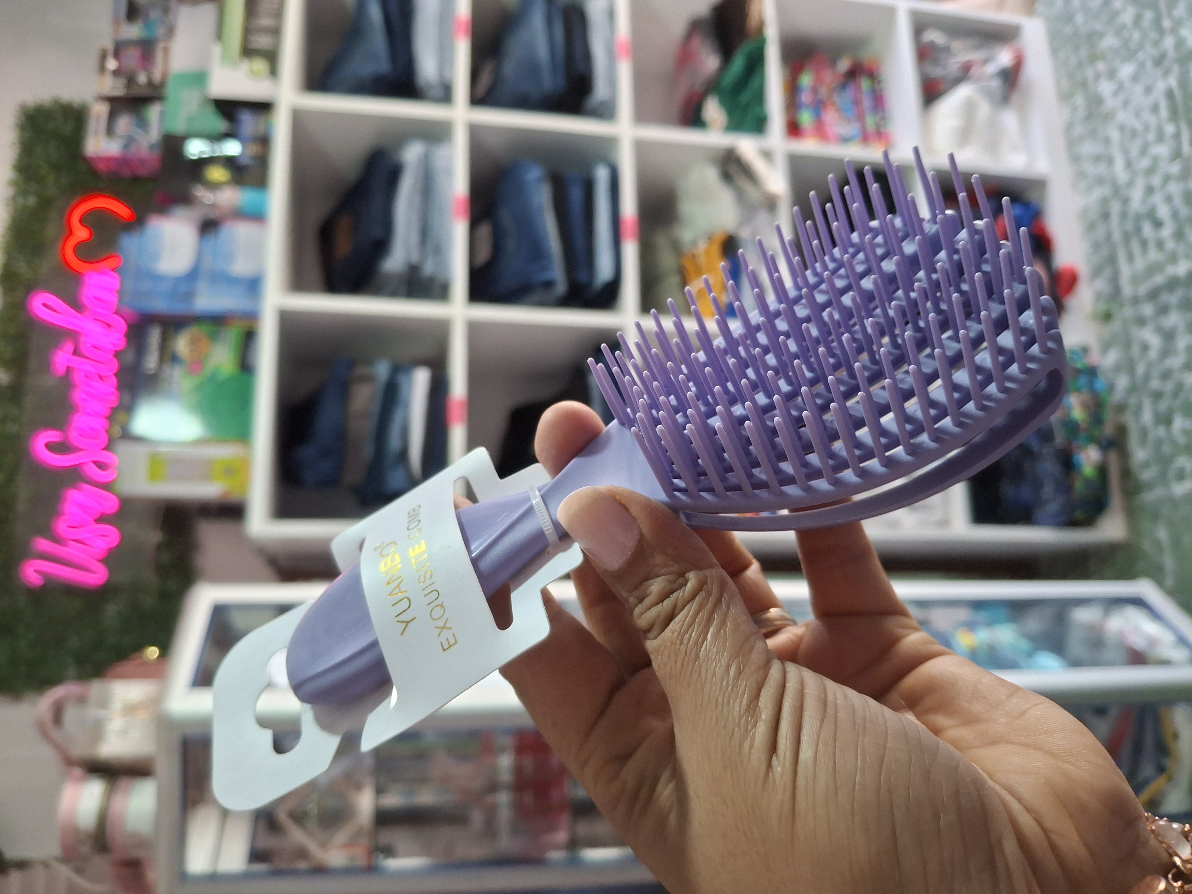 Sepillos cabello rizado  - Semetabaj Visu