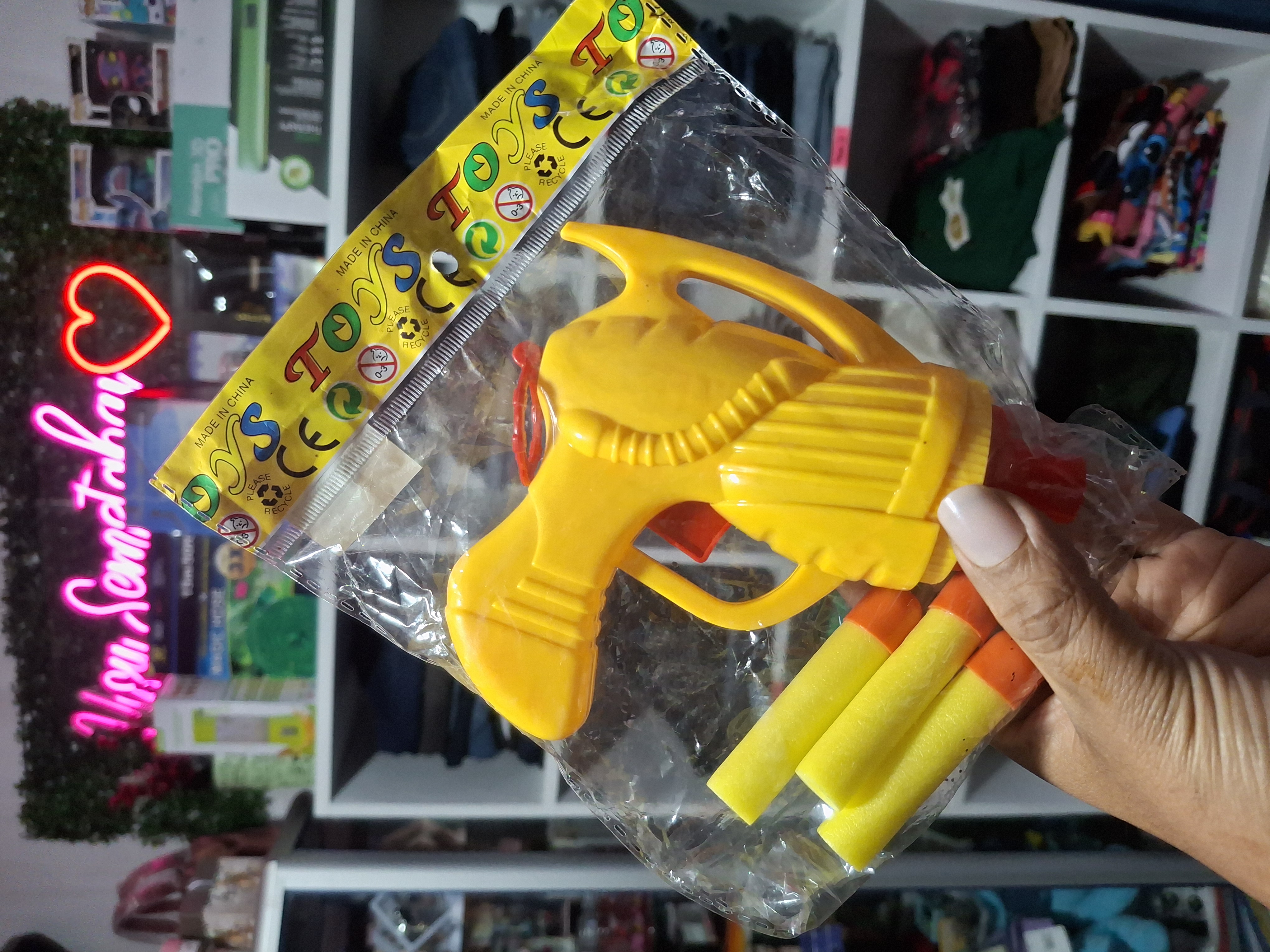 Pistolas con repuestos  - Semetabaj Visu