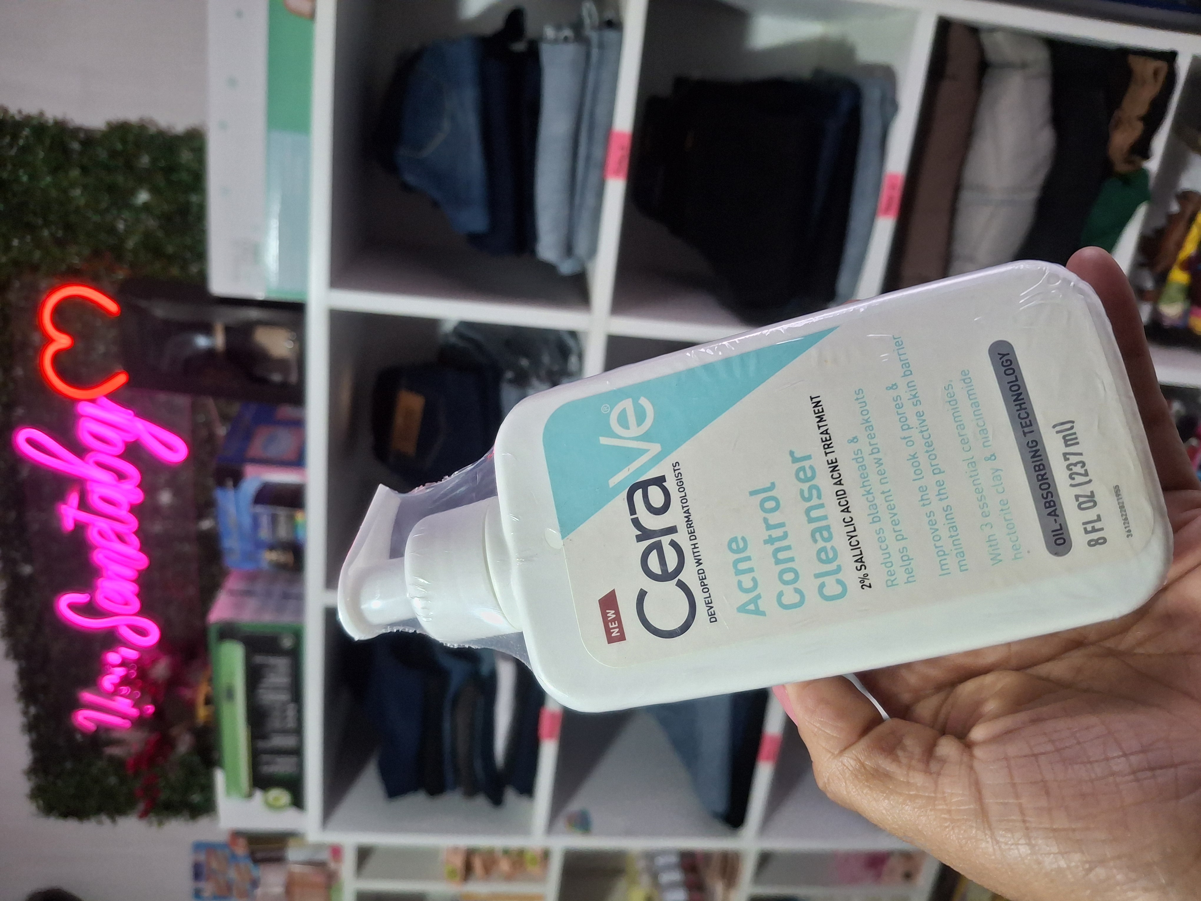 Jabon Cera Ve Anti Acné  - Semetabaj Visu