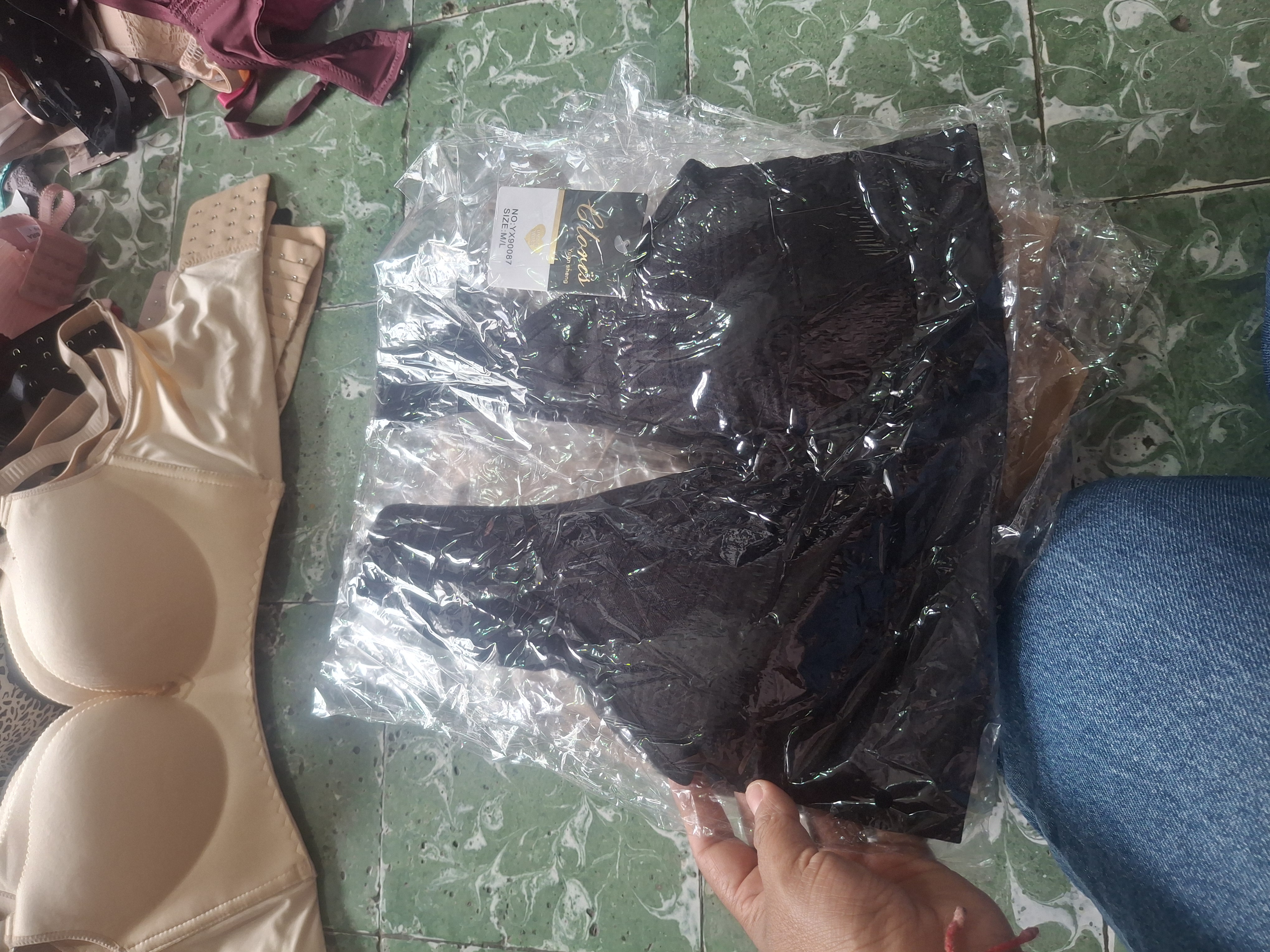 Top  liso sin broche  - Semetabaj Visu