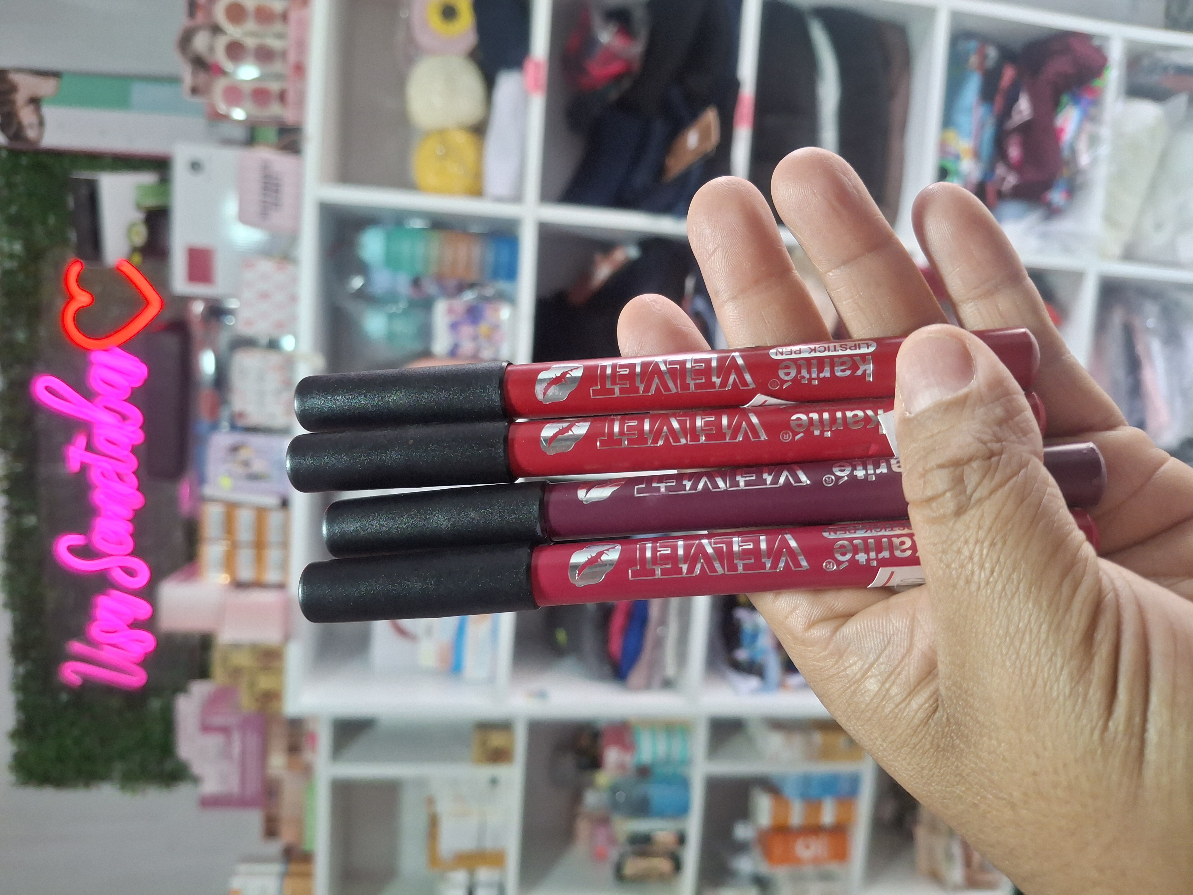 Lapiz labial velvet karite  - Semetabaj Visu