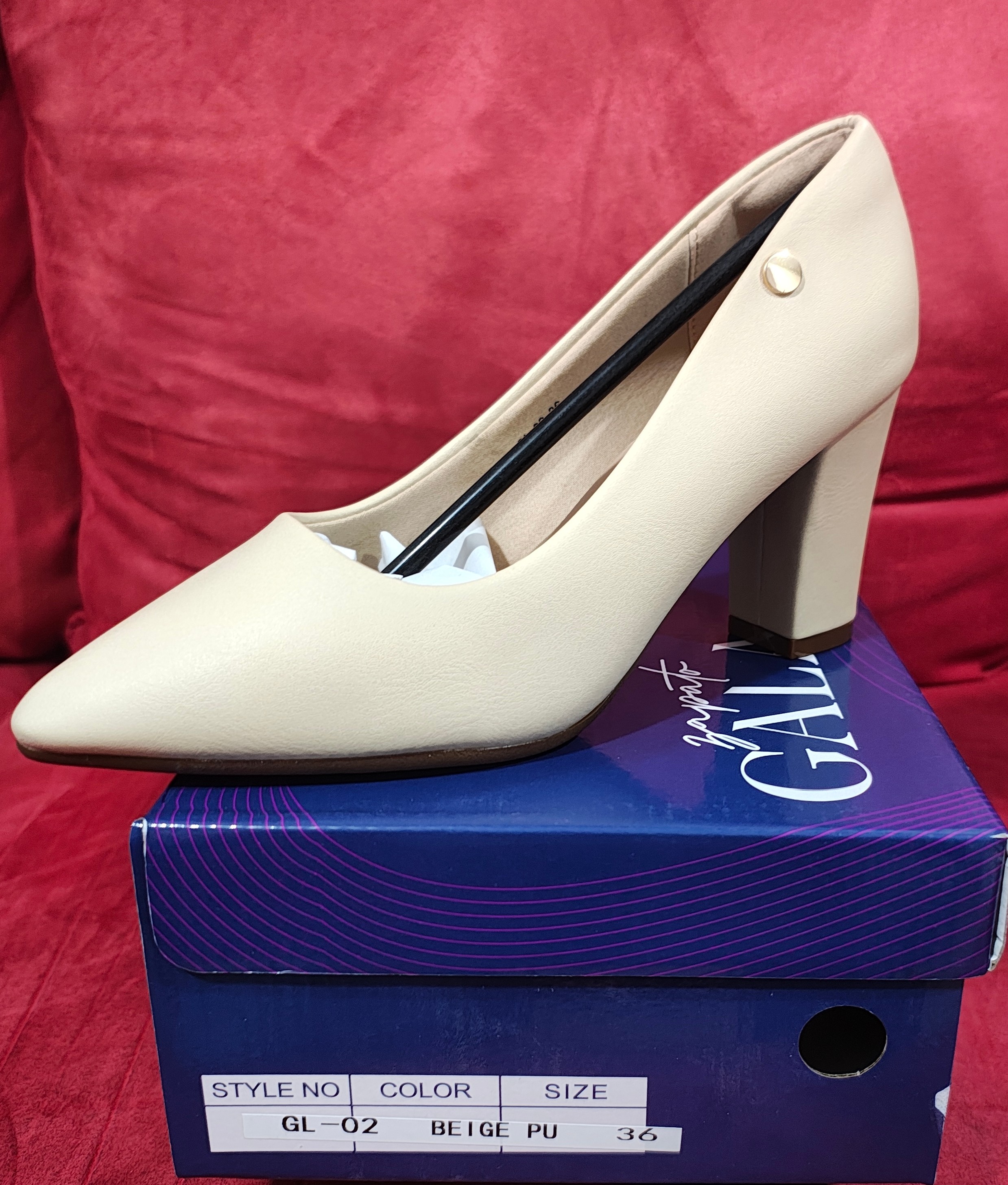 ZAPATO DE DAMA - Luminis S.A