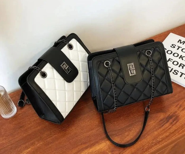 Cartera Estampado Rombos
