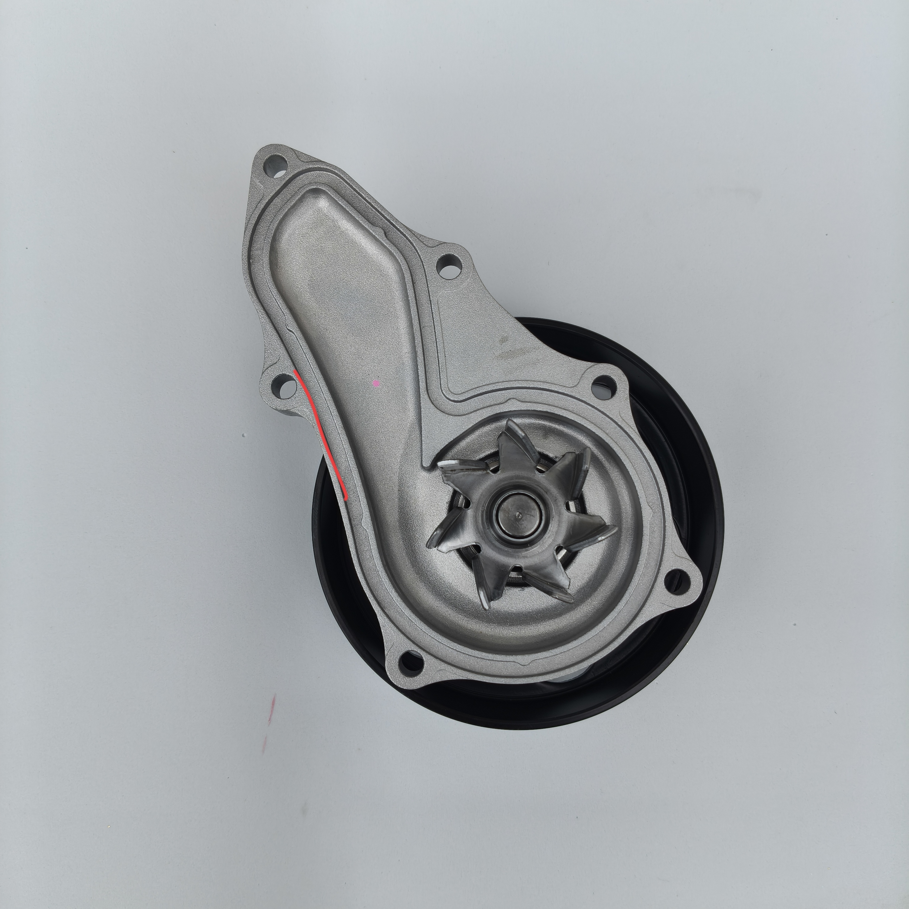 GMB  Bomba de  agua CRV 02-06 k20 y k24 recto - AUTOPARTES R & F