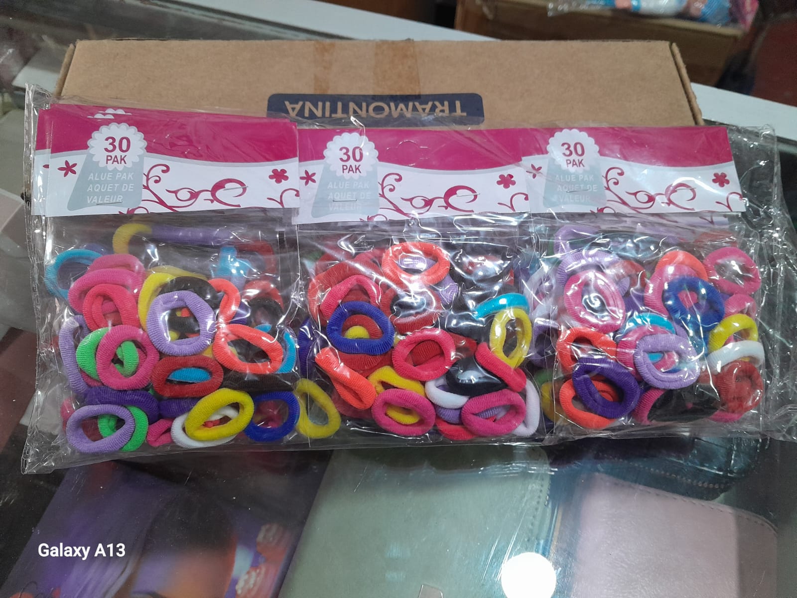 PAQUETE DE COLITA 12*30 COLORES - VARIEDADES EL TRIUNFO