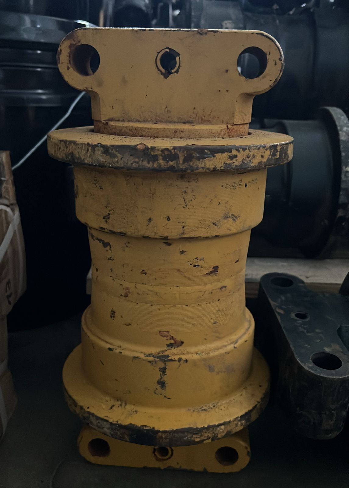 RODO INFERIOR KOBELCO SK200 - Global Projection Group S.A.