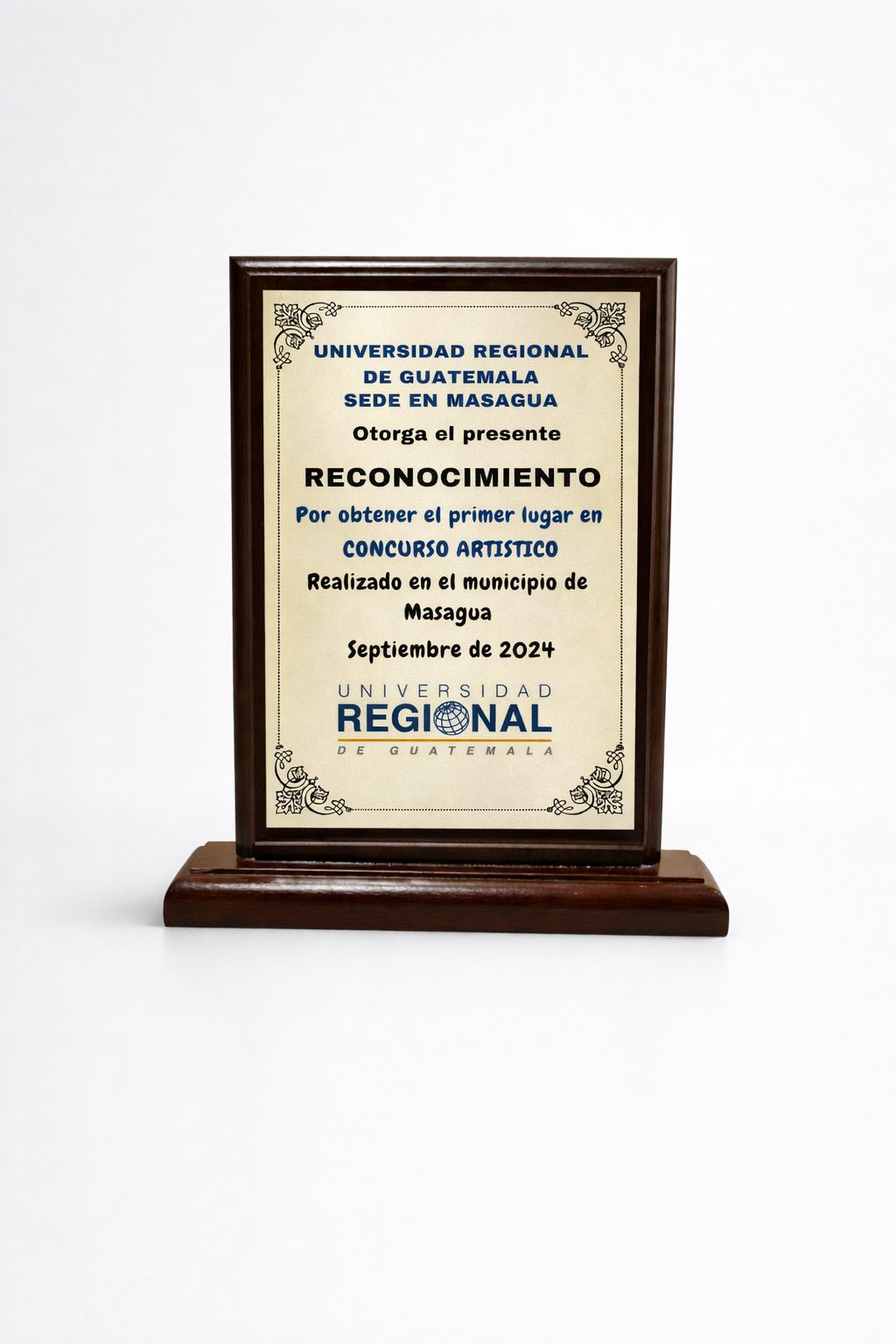 RECONOCIMIENTO DE MADERA  CON BASE TIPO COLONIAL DE 7 X 9 PULGADAS - Yuli Variedades Creativas