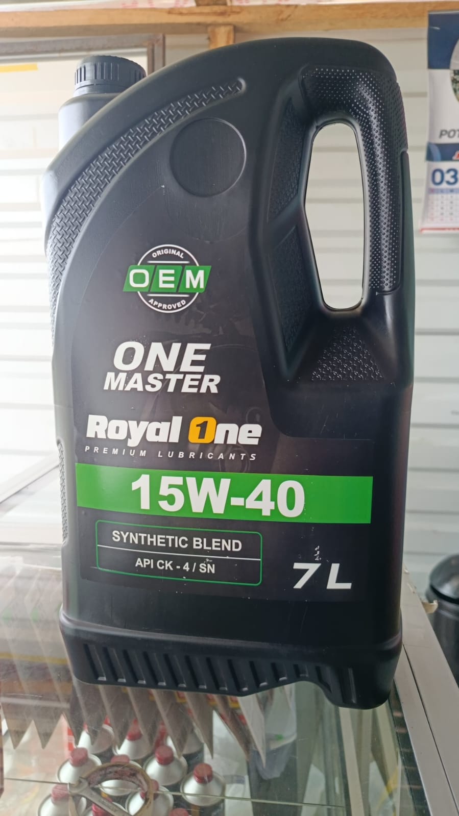 (ROYAL ONE)  ASIETE AUTORMOTRIZ - 15 W - 40 - Garrafa - 7 LT - Diesel - LUBRIREPUESTOS MC