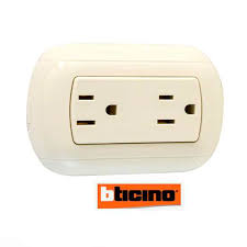 SOBREPONER TOMACORRIENTE 110V OVALADO P38 - TICINO - MEGA